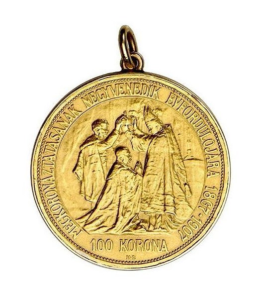 korona_ermes_ekszerek_medalok_nyaklancok/022_www_koronaportal_hu_1907-es_arany_100_koronas_medal.jpg